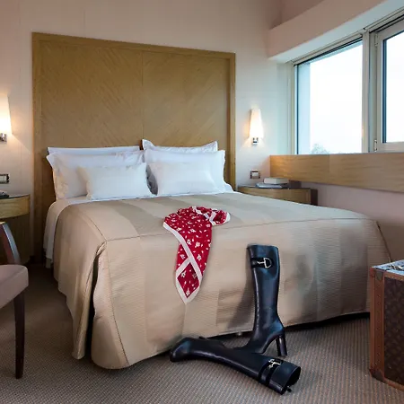 Hotel Enea Aprilia